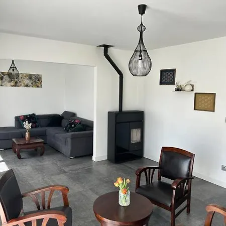 Mssila Semesterbostad Libourne